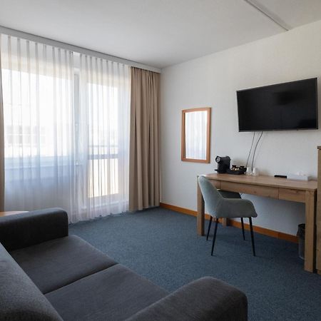 Orea Hotel Voro Brno Luaran gambar