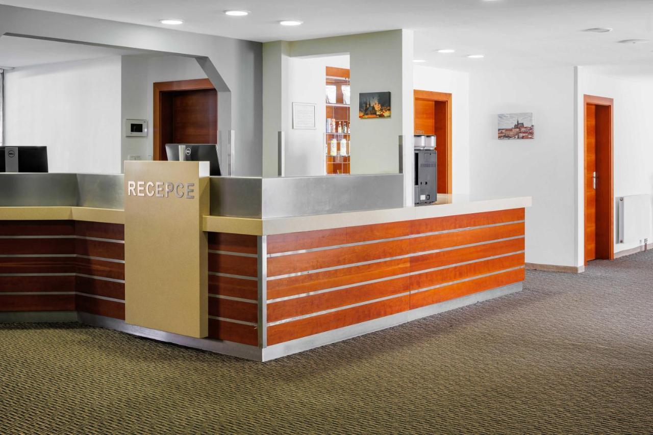 Orea Hotel Voro Brno Luaran gambar