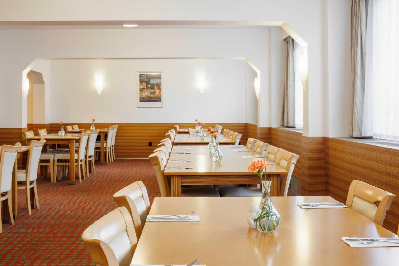Orea Hotel Voro Brno Luaran gambar