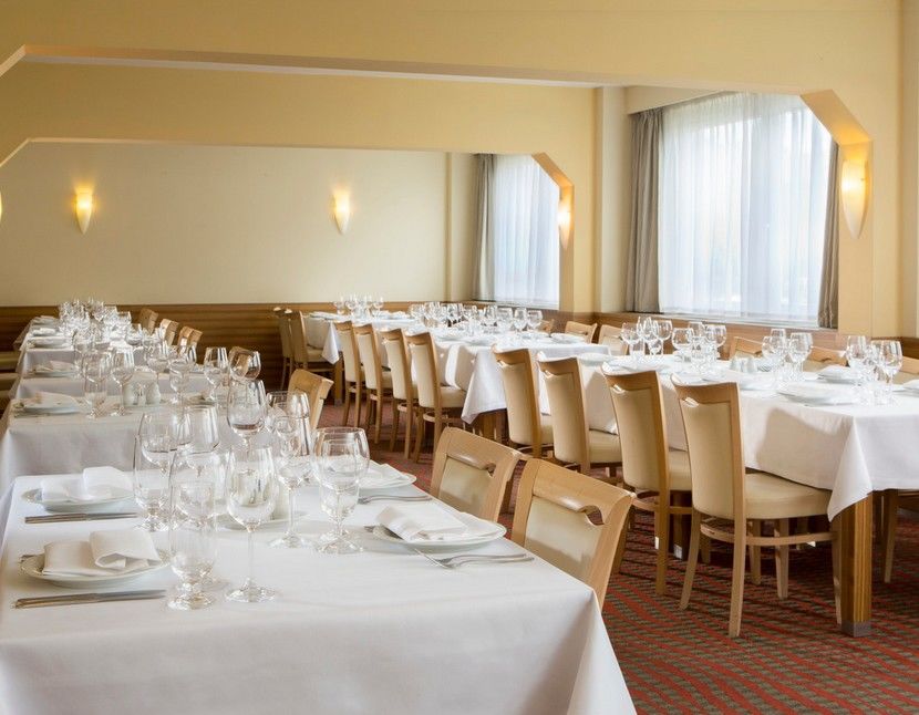 Orea Hotel Voro Brno Luaran gambar